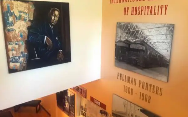 Wandexponate im Museum