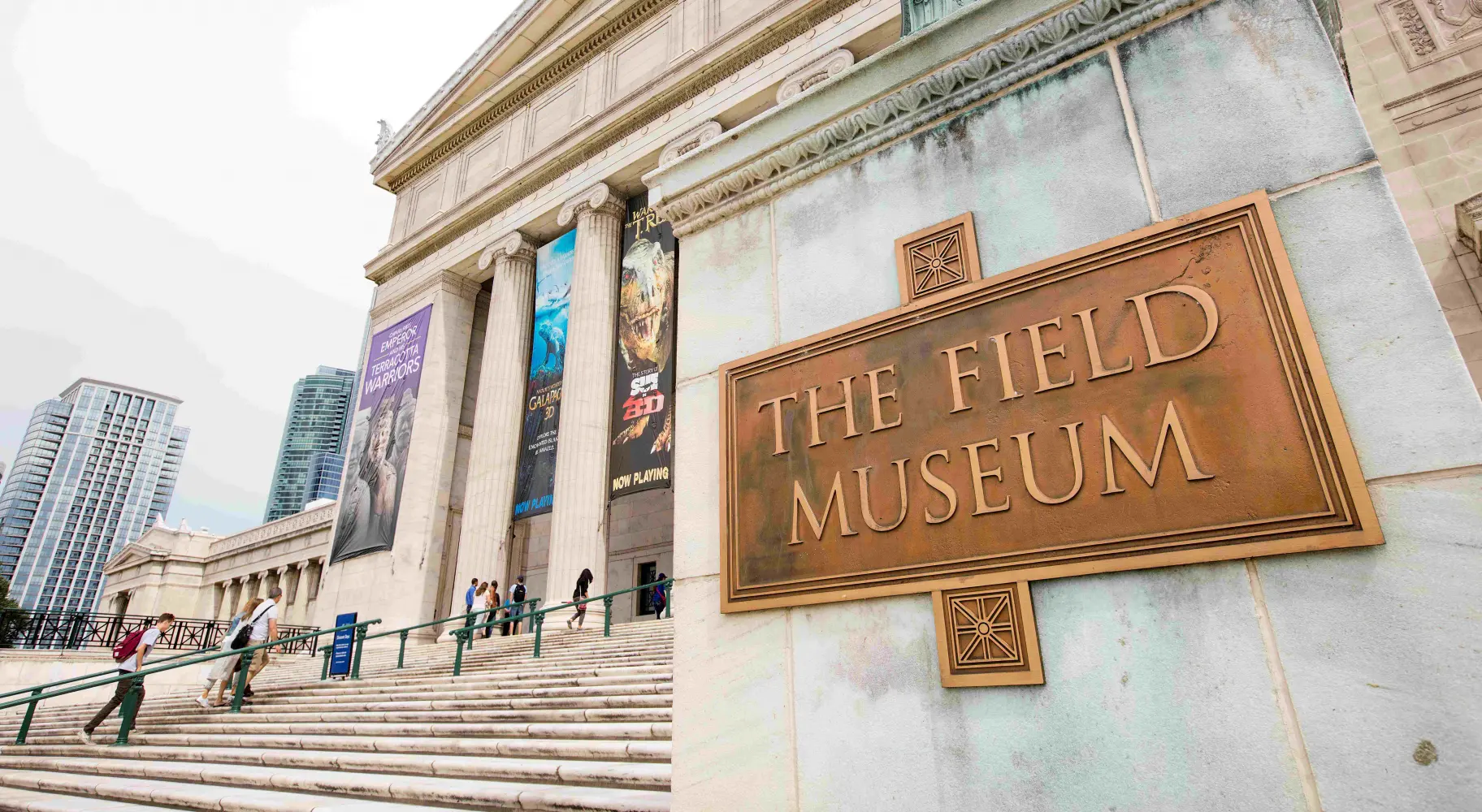 Der Außenbereich des Museums