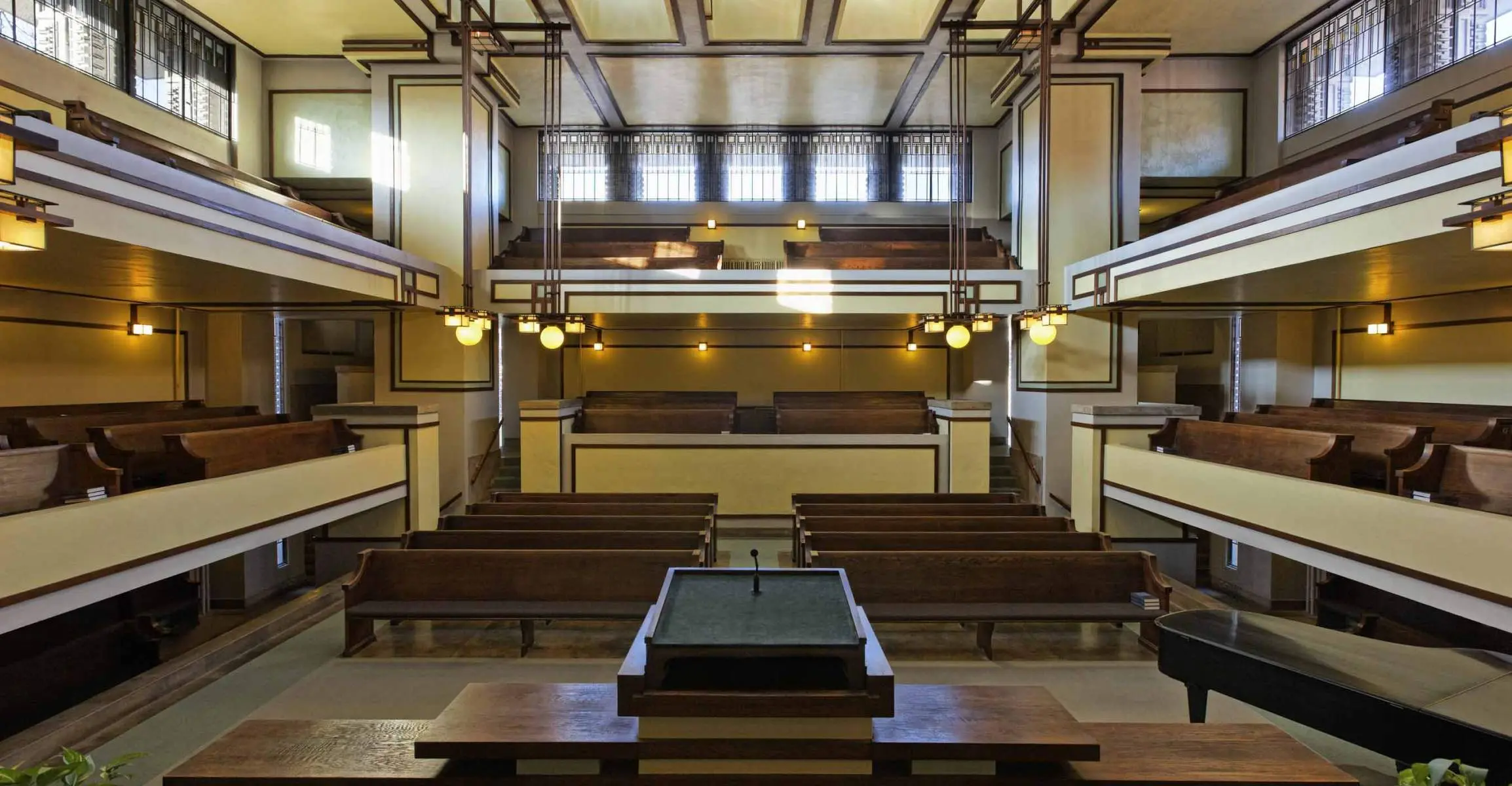 Das Innere des Heiligtums des Einheitstempels