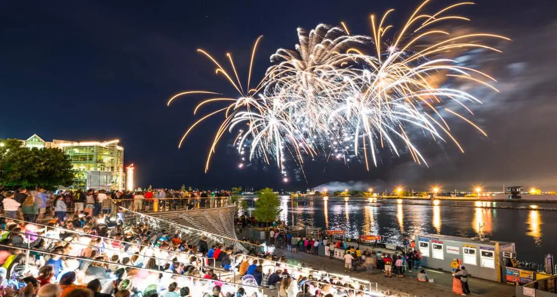 Feuerwerk am Navy Pier
