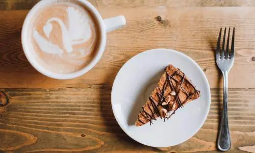 Kaffee und Schnittchen