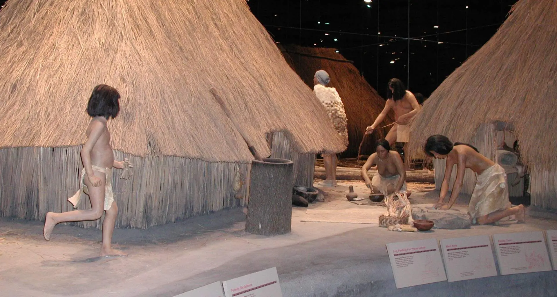 Dorfszene, wie es in Cahokia Mounds war.