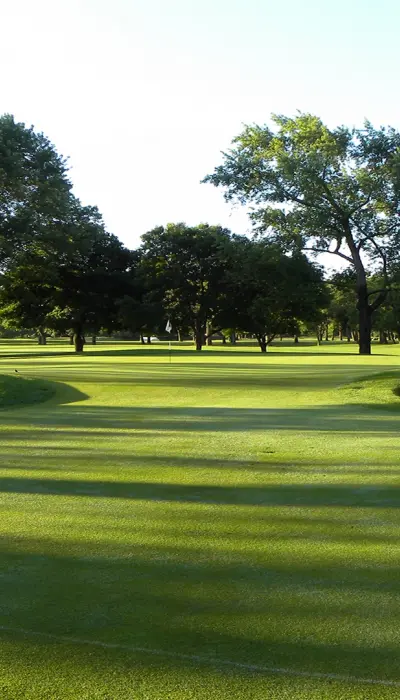 Ein Golfplatz