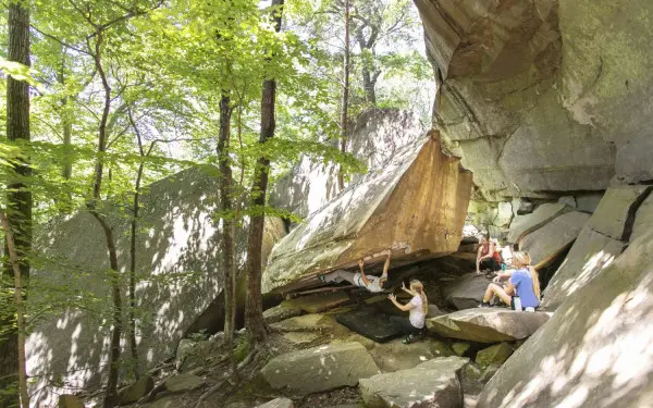 Rockclimbers Jackson Falls