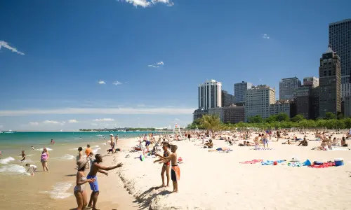 Menschen am Strand