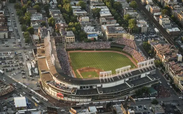 Eine Luftaufnahme von Wrigley Field
